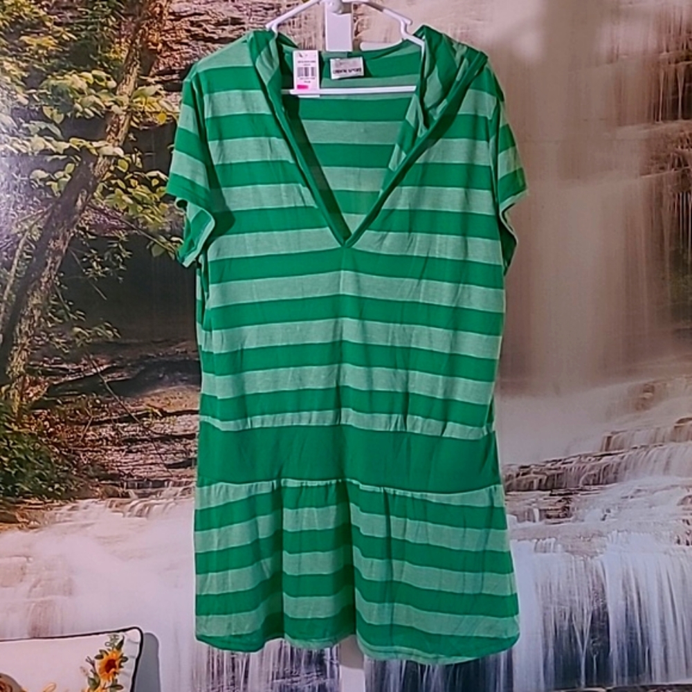 New! Caren Sport Womens 1X bright green striped short sleeve hoodie long shirt